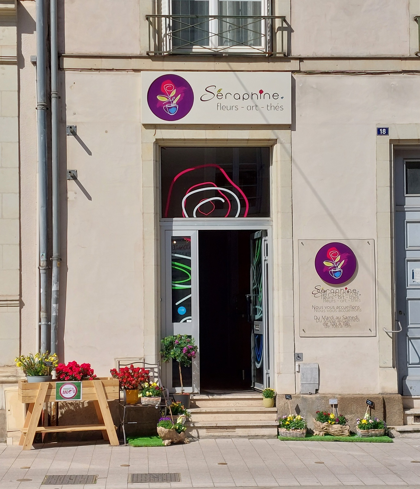 Séraphine Fleurs Art Thé