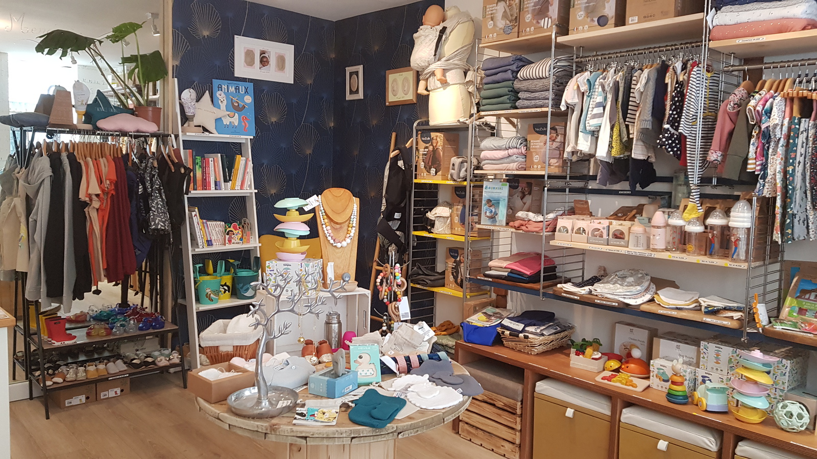 Boutique MôM(es) interieur1
