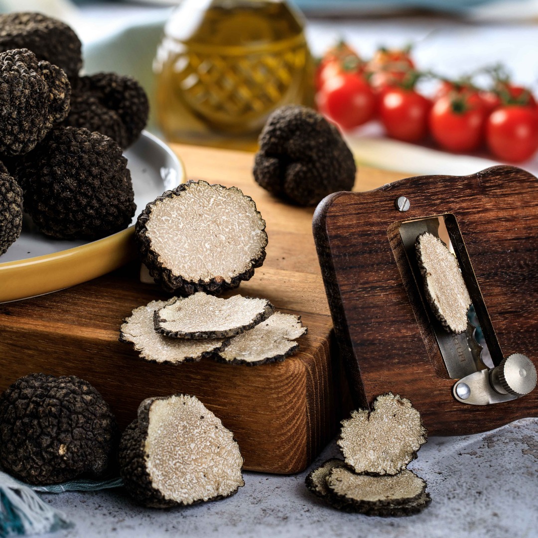 Vous avez la possibilité de passer vos commandes de truffes fraîches