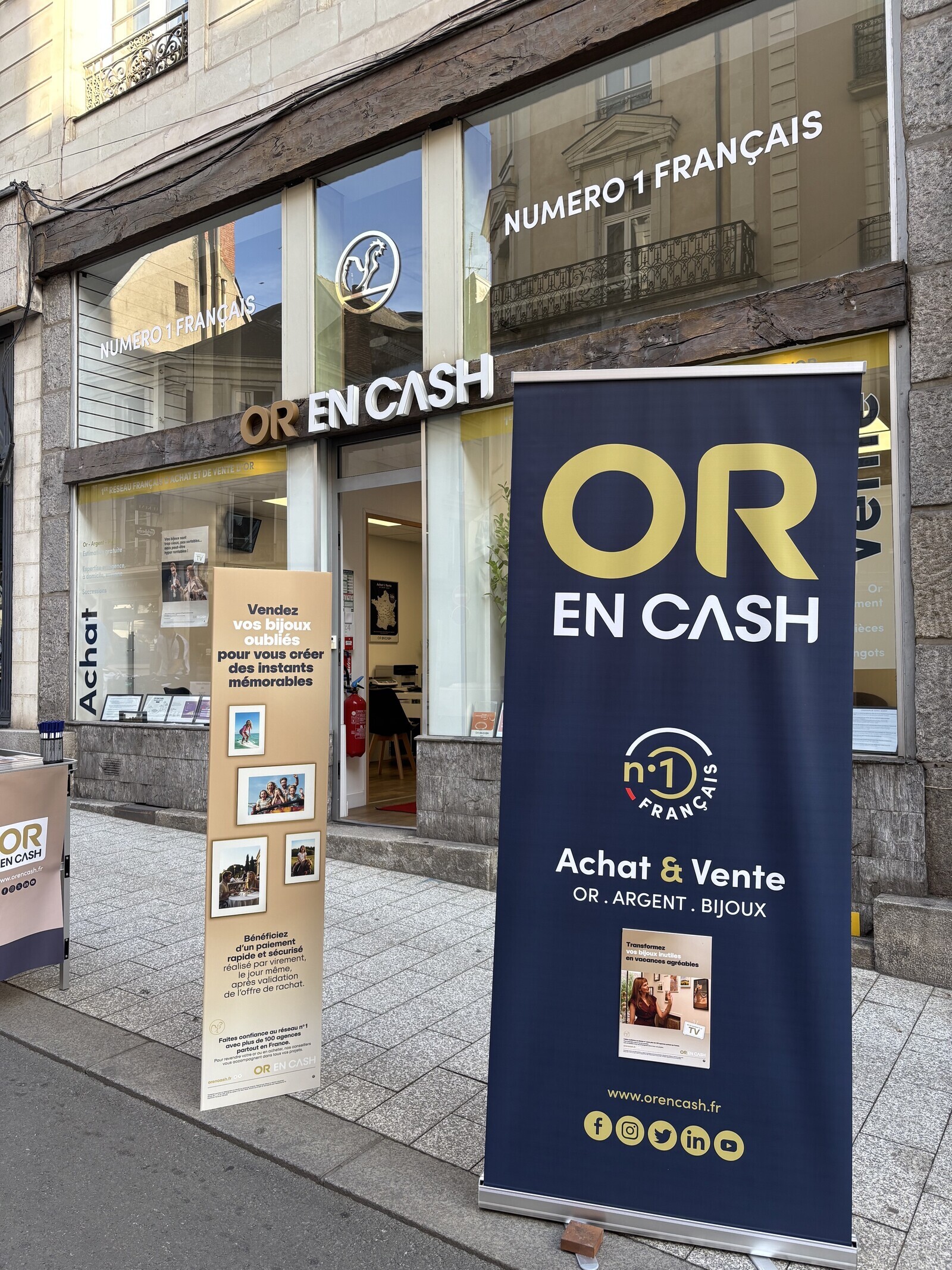 Photo Agence braderie