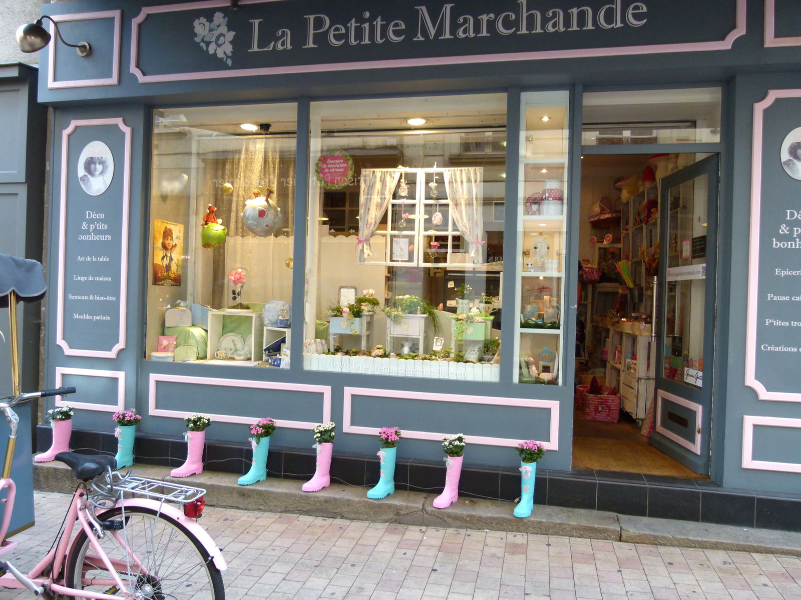 Commerces  Magasins Cadeaux Décoration à Angers